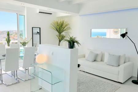 Loft Del Mar - Charming Luxury Apartment At La Roca Torremolinos Zewnętrze zdjęcie